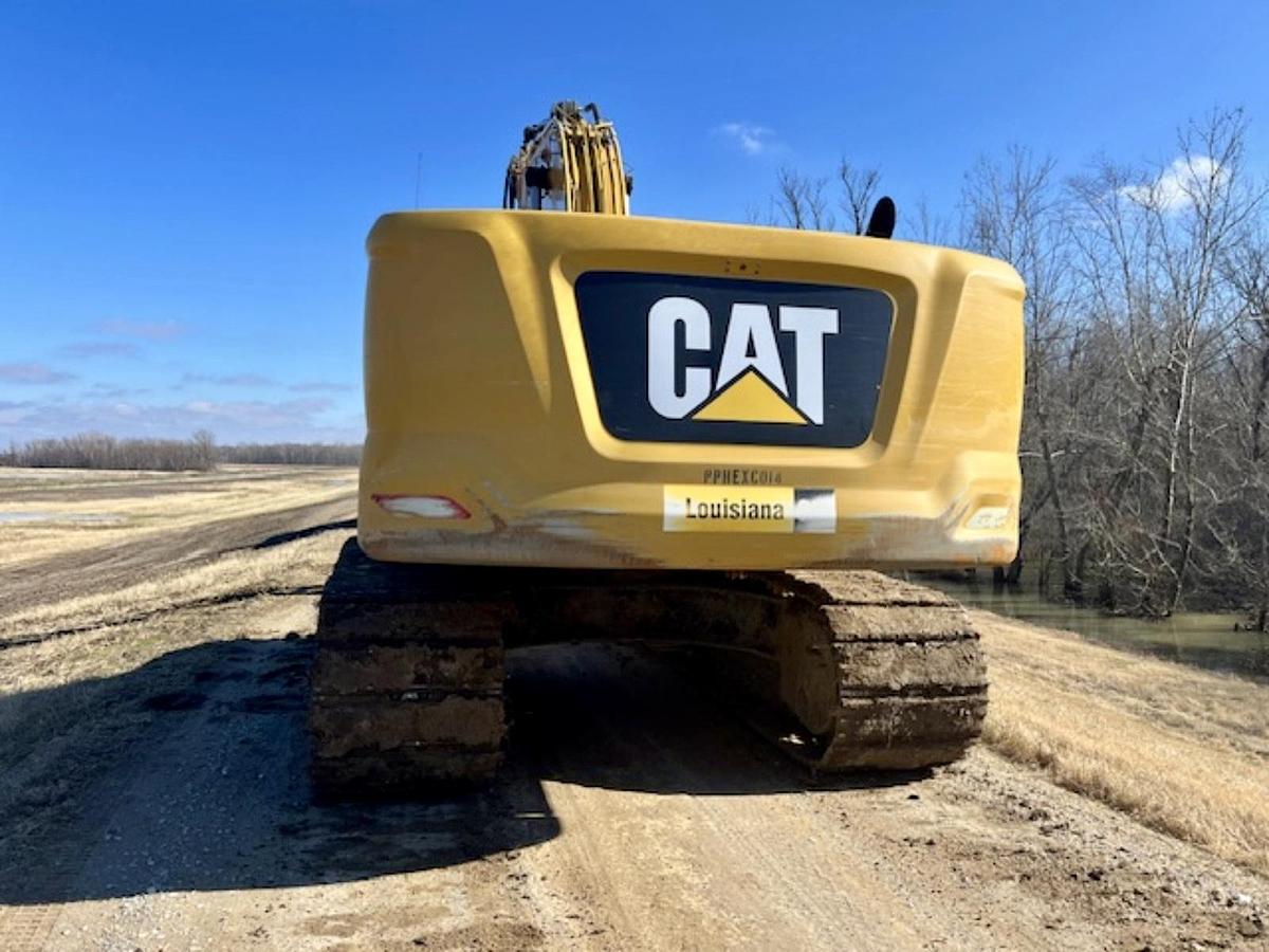 Used 2019 CATERPILLAR 336