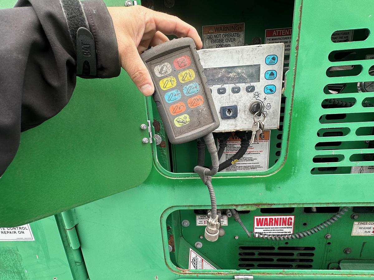 Used 2019 MCCLOSKEY 733RE