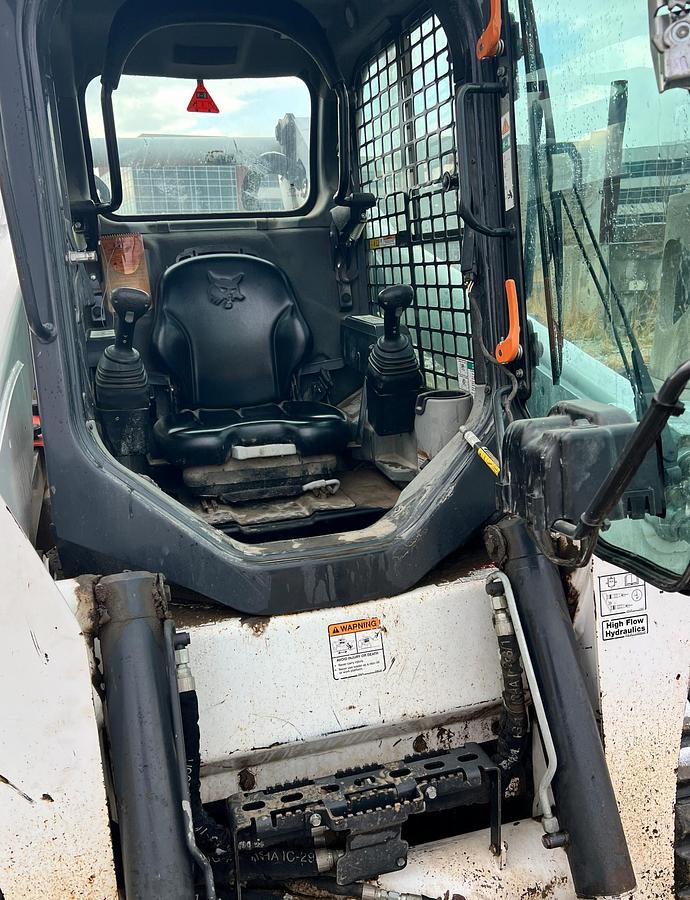 Used 2019 BOBCAT t870