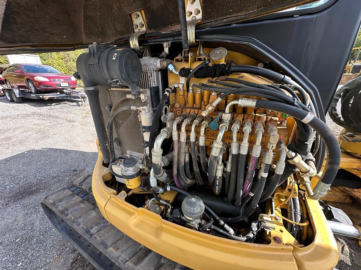 Used 2007 CATERPILLAR 304C CR