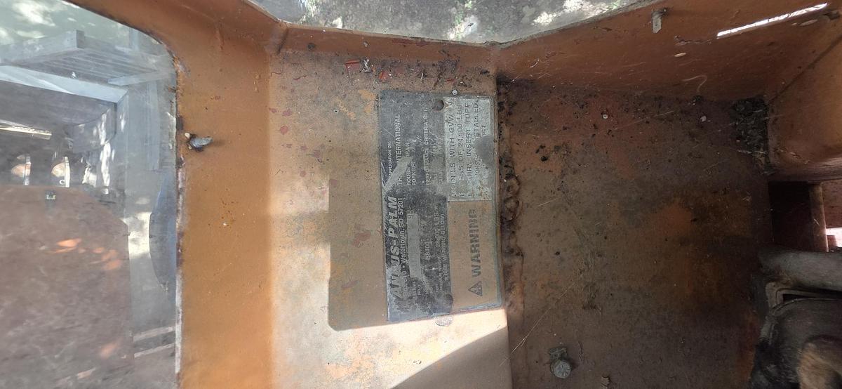 Used 1994 SKY TRAK 10054