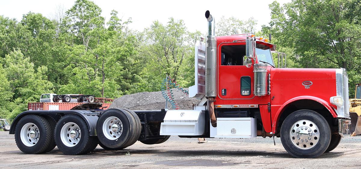 Used 2008 PETERBILT 388