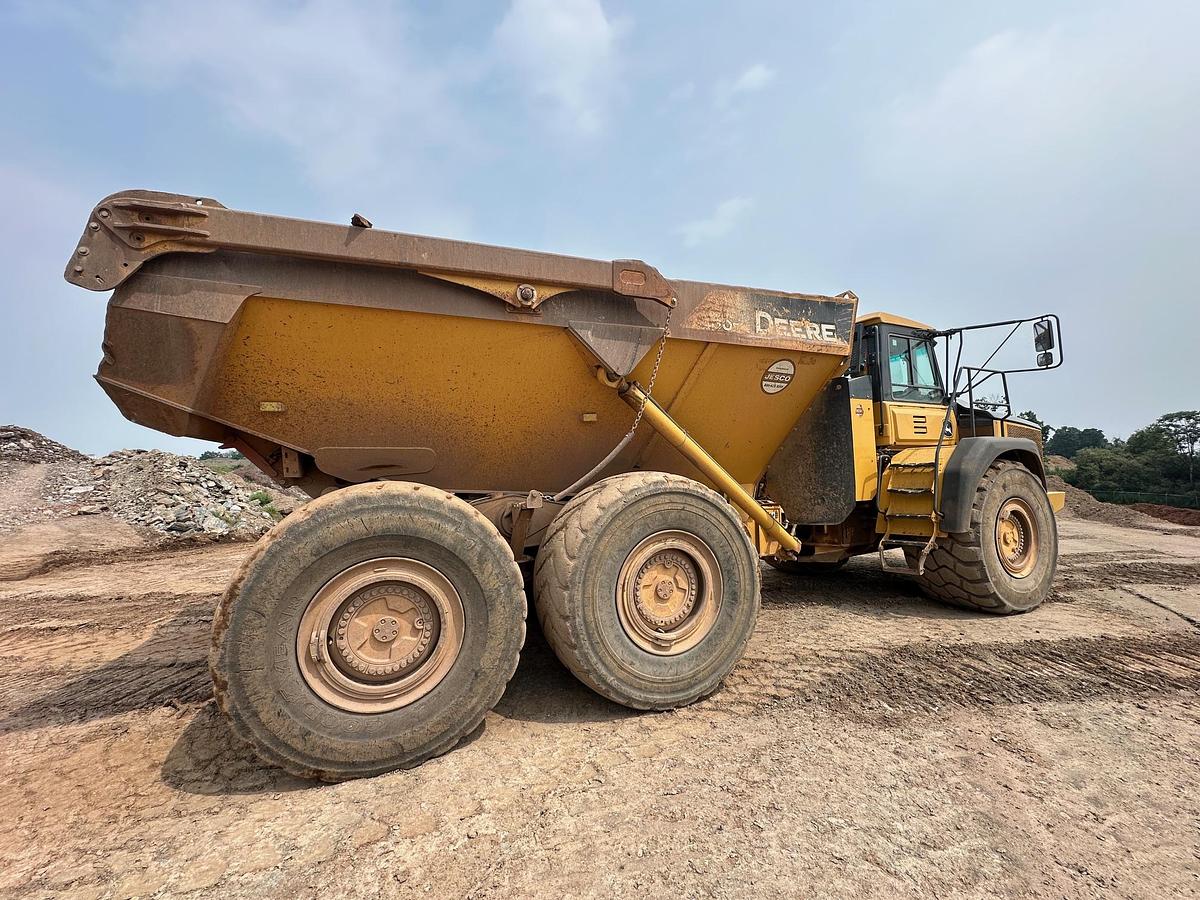 Used 2014 DEERE 460E Off Road Dump