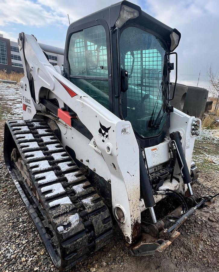 Used 2019 BOBCAT t870