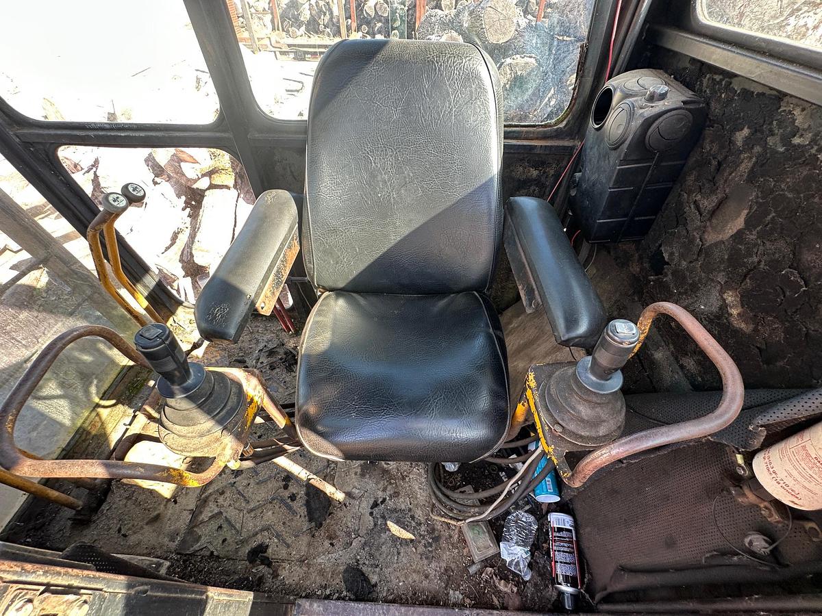 Used 1984 MACK RD686S