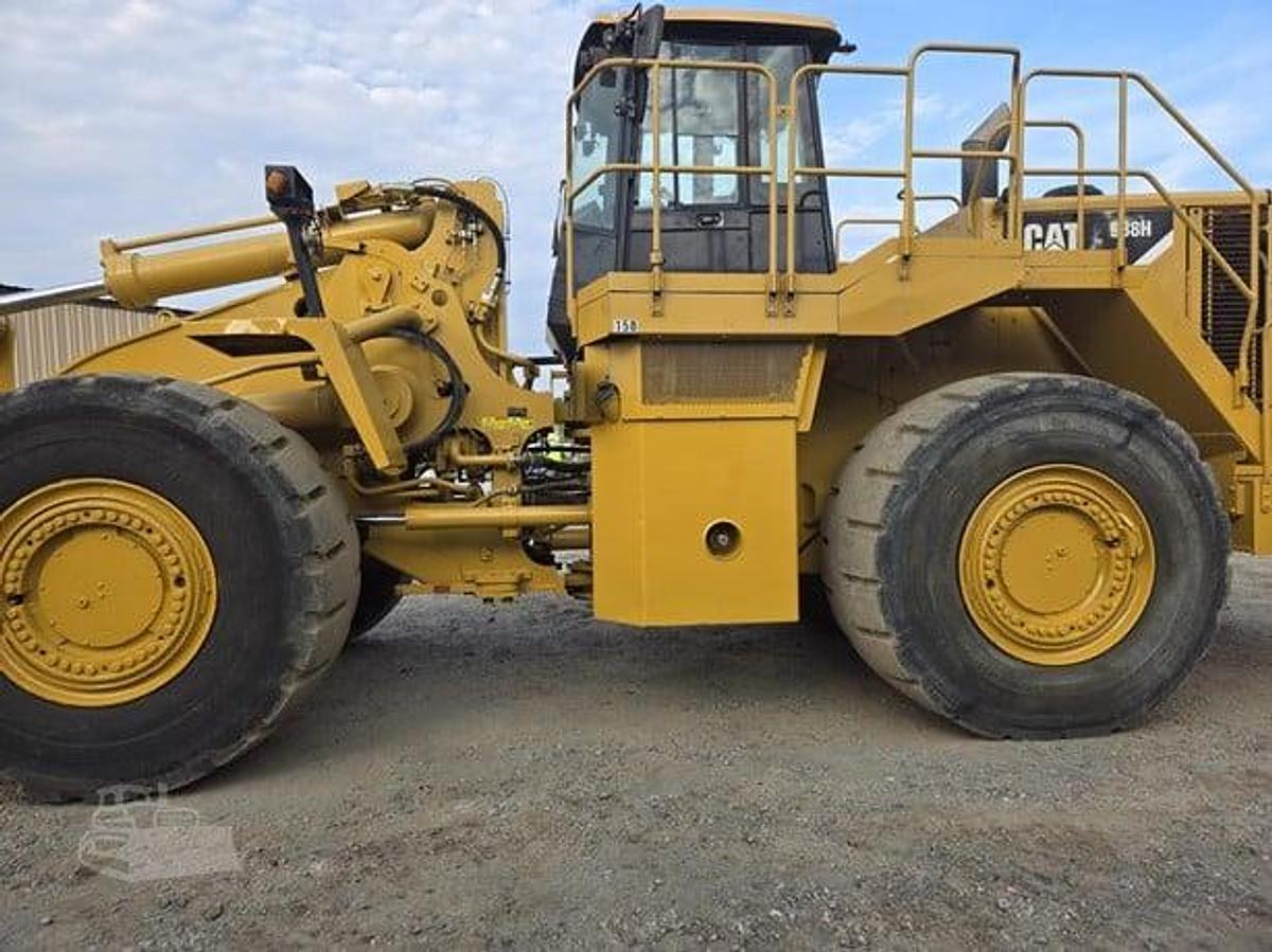 Used 2010 CATERPILLAR 988H