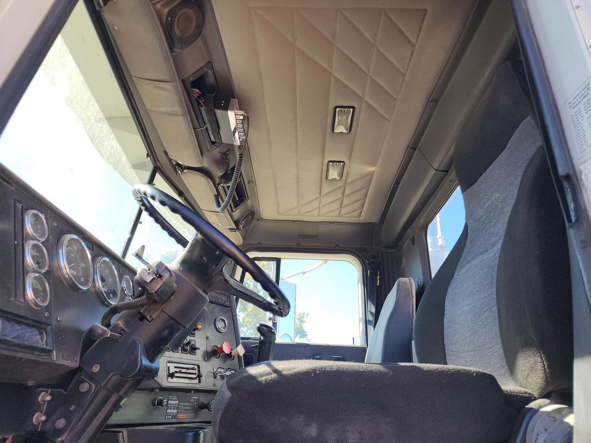 Used 1998 INTERNATIONAL 9100 6x4 Day Cab