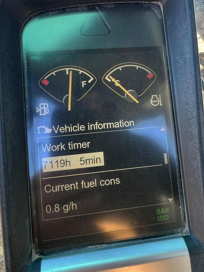 Used 2008 VOLVO EC210CL