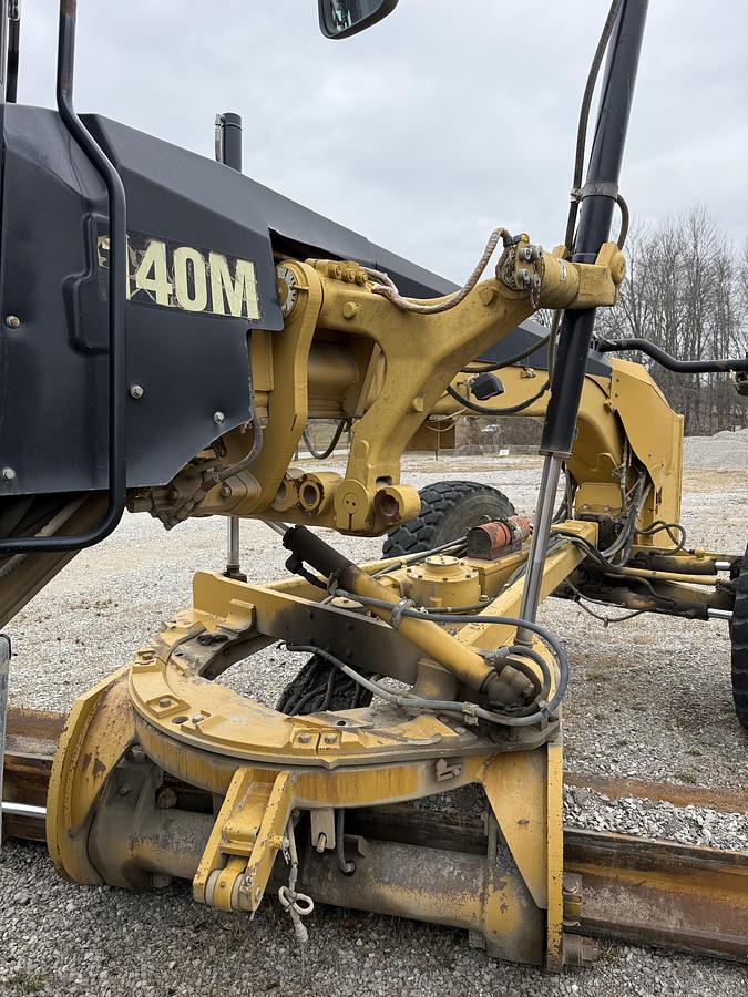 Used 2008 CATERPILLAR 140M VHP