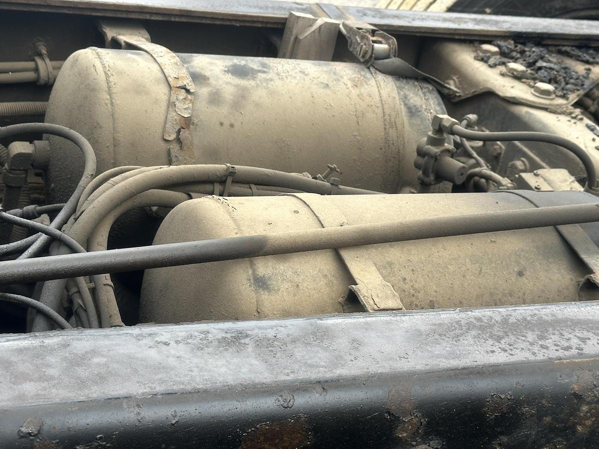 Used 2002 KENWORTH T800