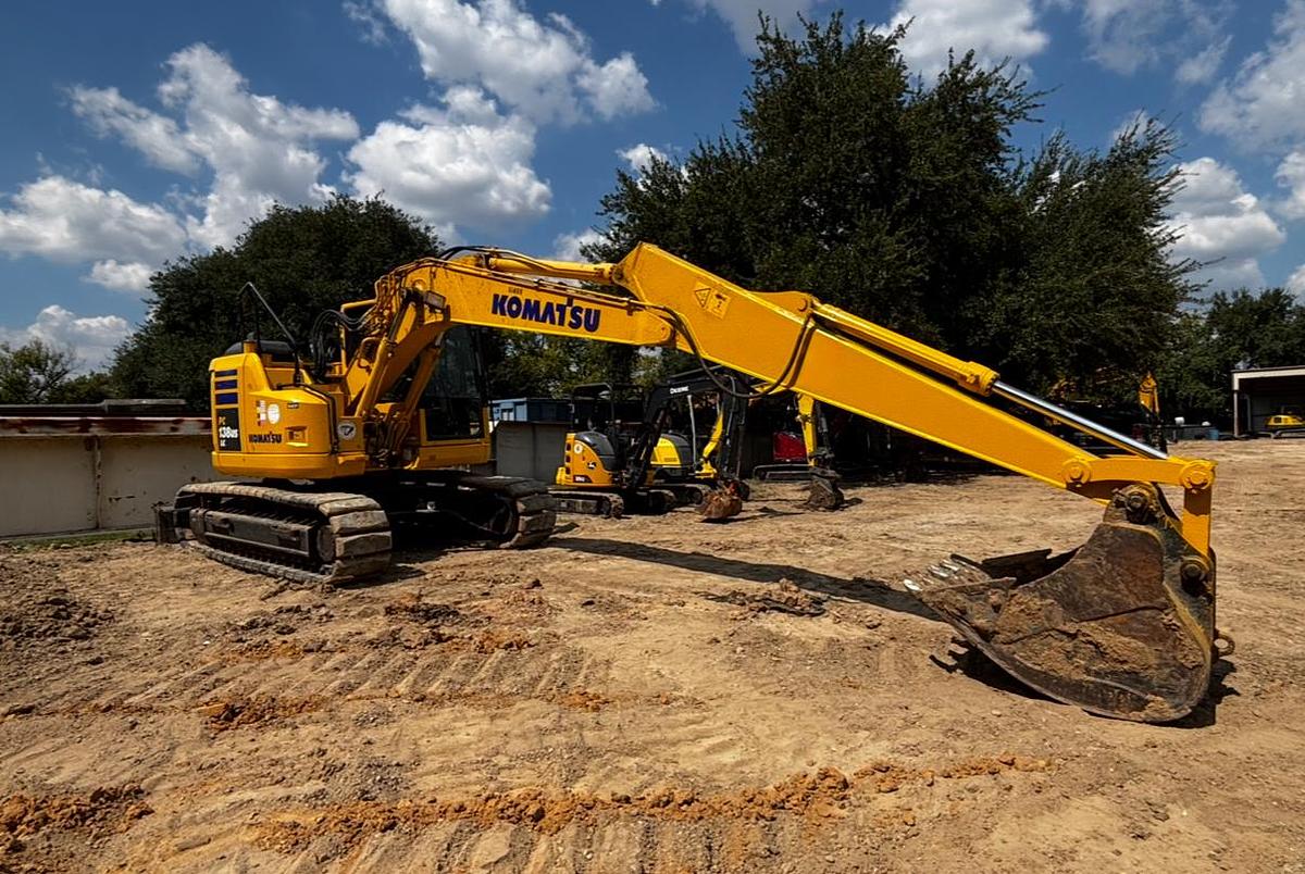 Used 2022 KOMATSU PC138USLC-11