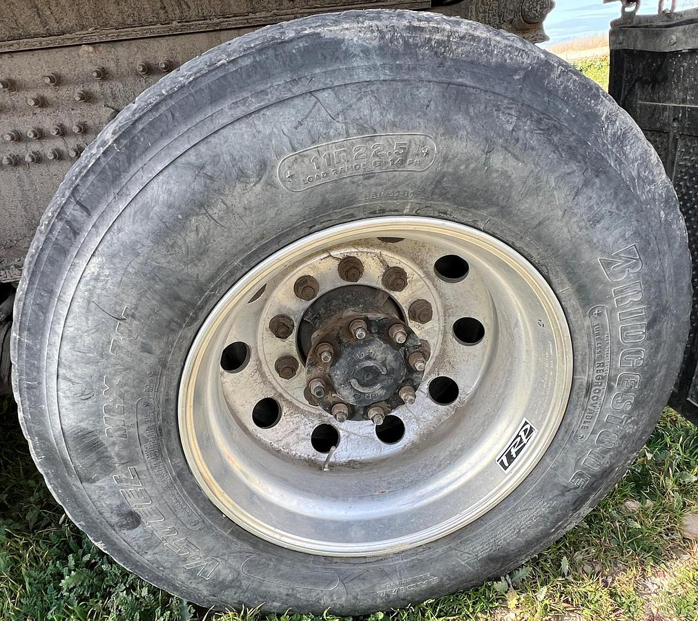 Used 2005 MACK CV713 Granite Dump Truck