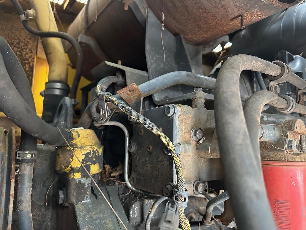 Used 2004 KOMATSU WA500