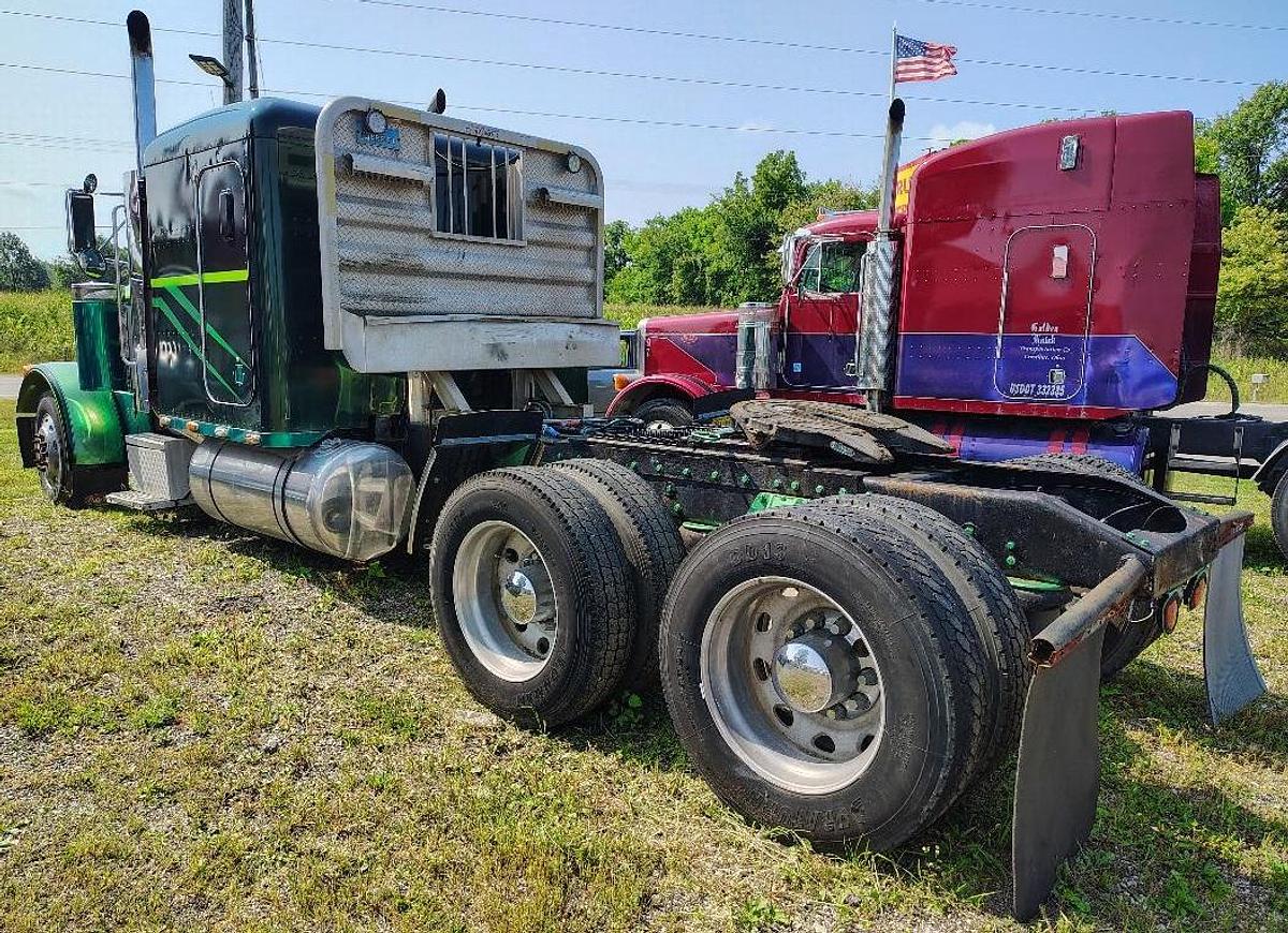 Used 1995 PETERBILT 379