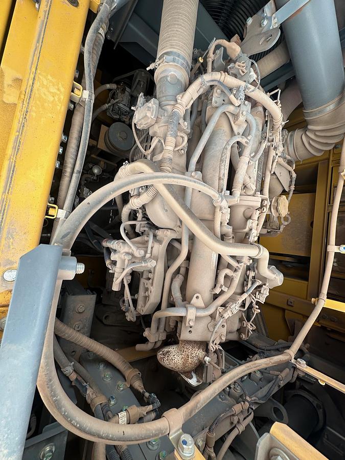 Used 2023 DEERE 670P