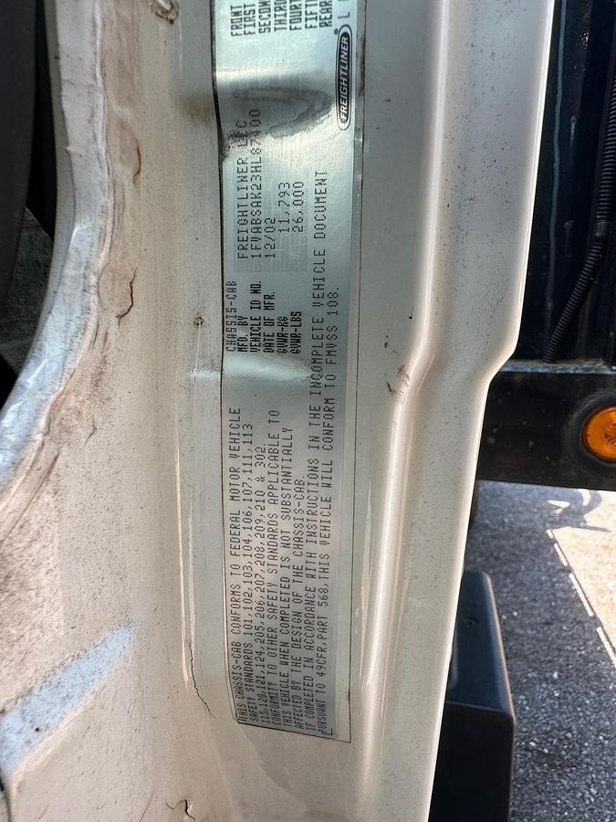 Used 2003 FREIGHTLINER FL70
