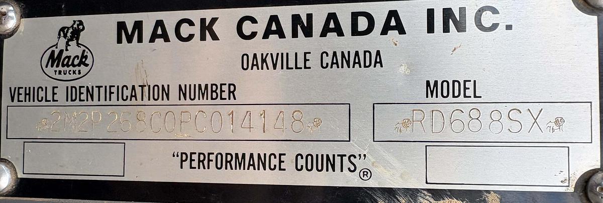 Used 1993 MACK RD6888SX