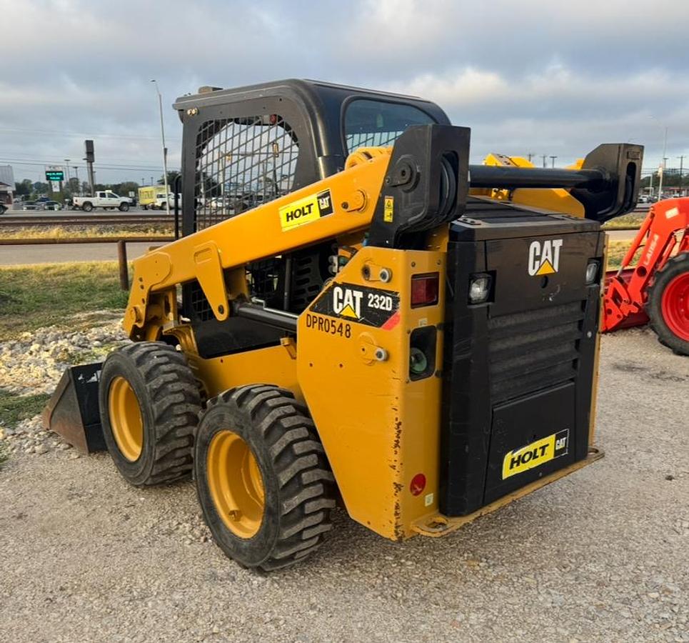 Used 2019 CATERPILLAR 232D