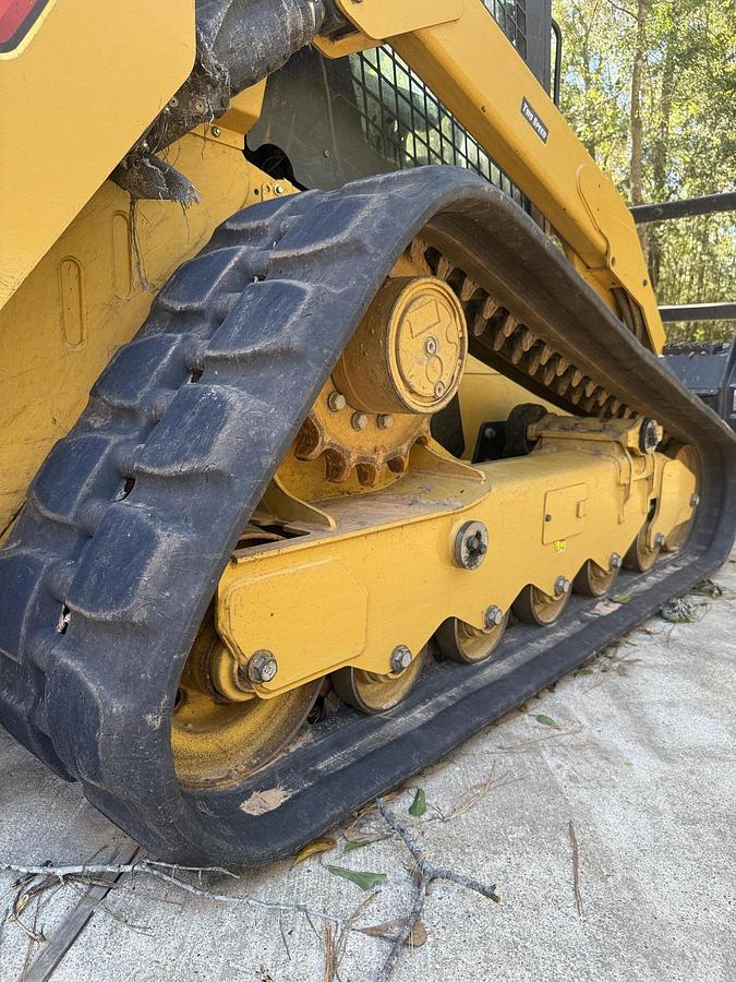 Used 2021 CATERPILLAR 299 D3 XE