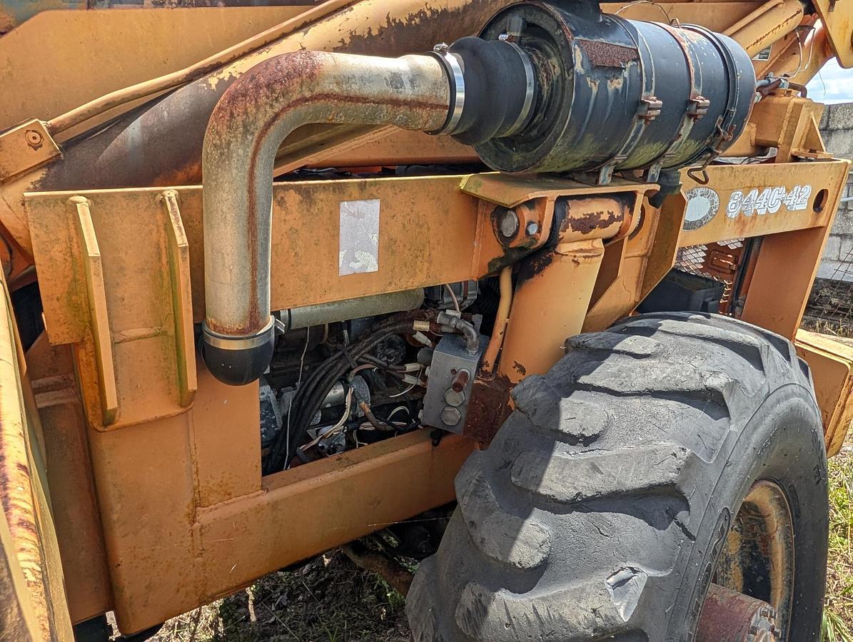 Used 1995 LULL 844C-42