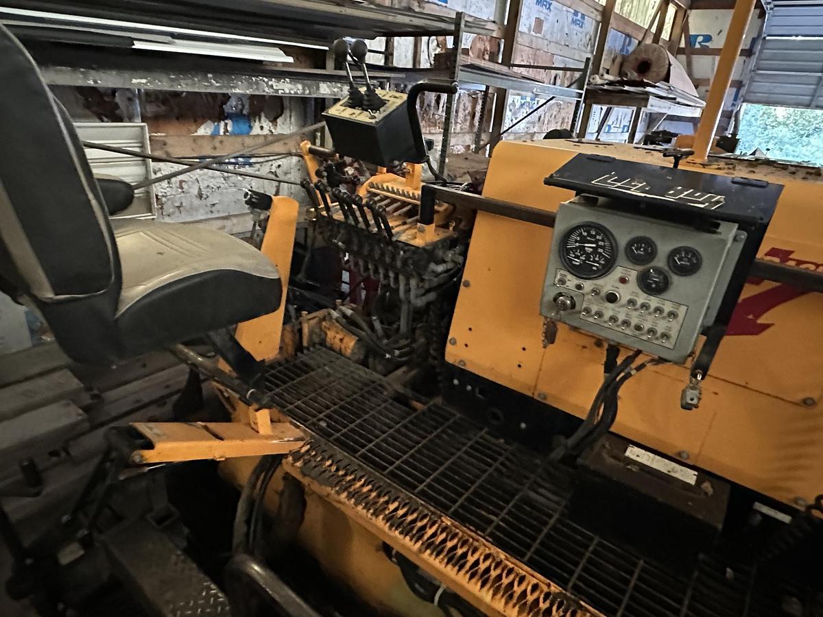 Used 2012 LEEBOY 8510B