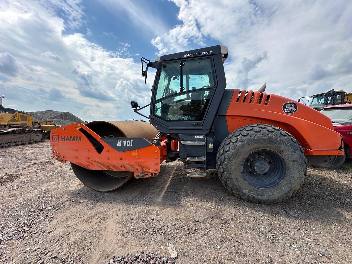 Used 2019 HAMM H10i