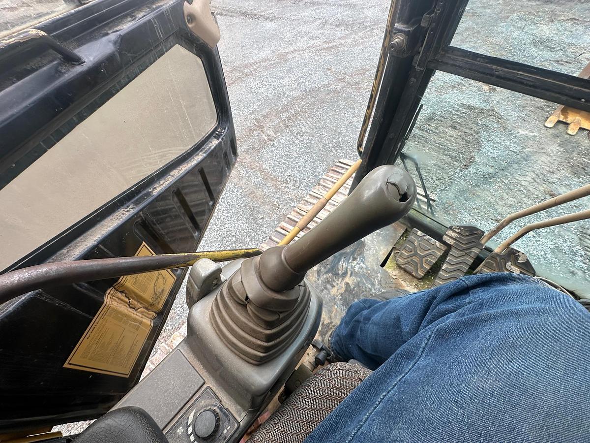 Used 1998 CATERPILLAR 330BL