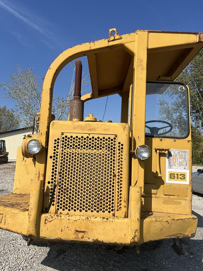 Used 1977 CATERPILLAR 613