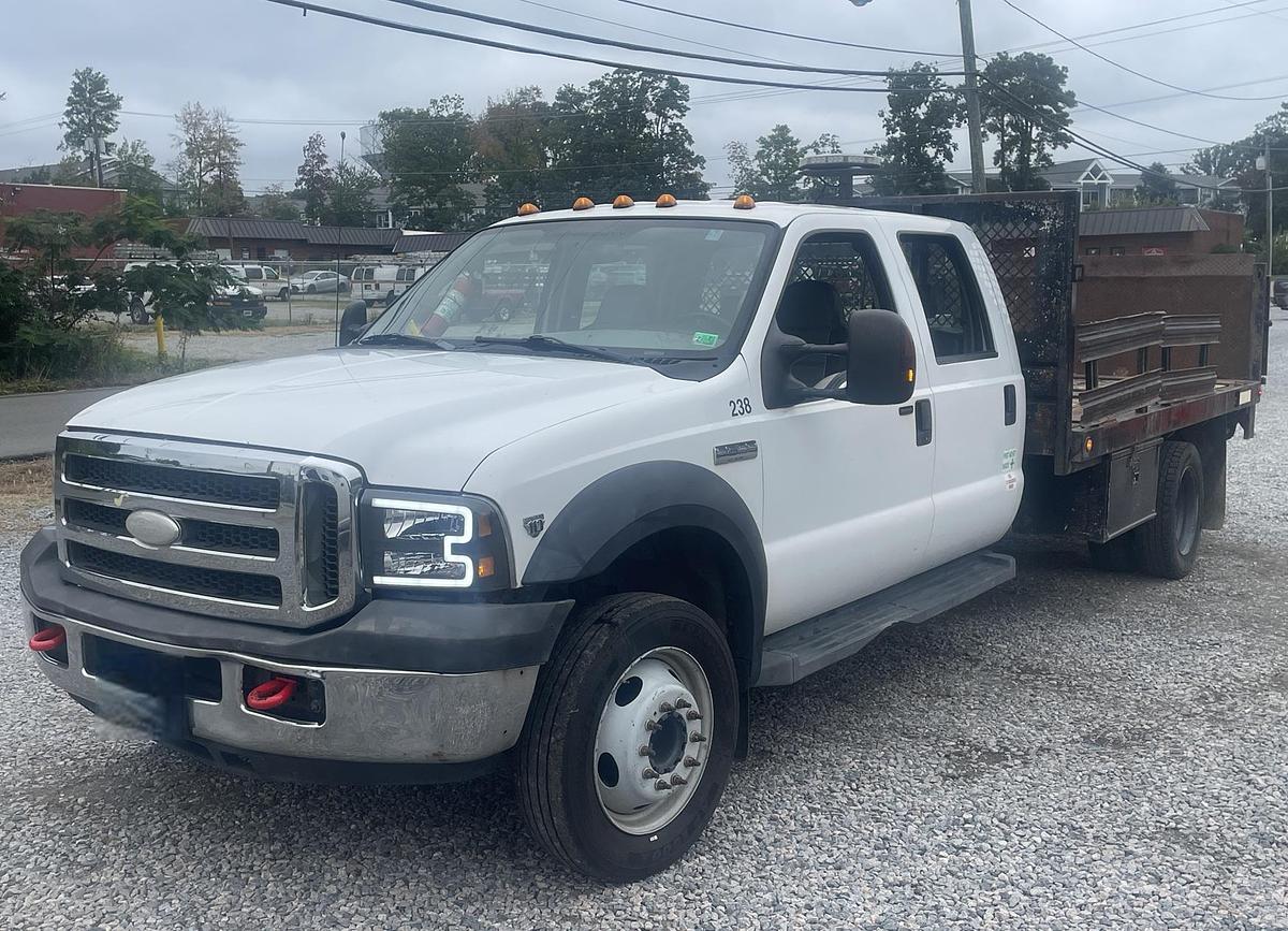 Used 2006 FORD F550 Crew Max