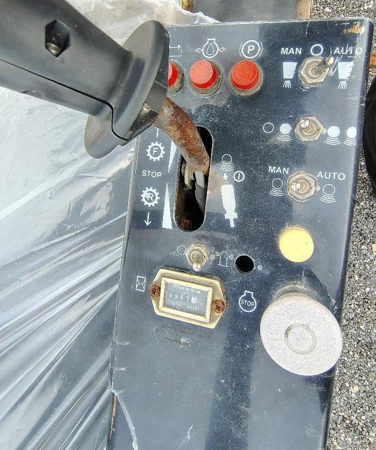 Used 1997 INGERSOLL-RAND DD-22 Vibratory Roller