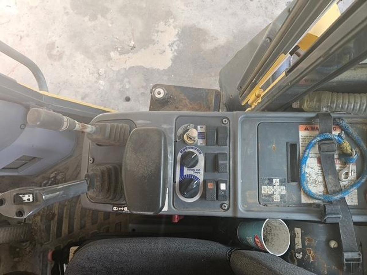Used 1994 KOMATSU WA 250 PT-5