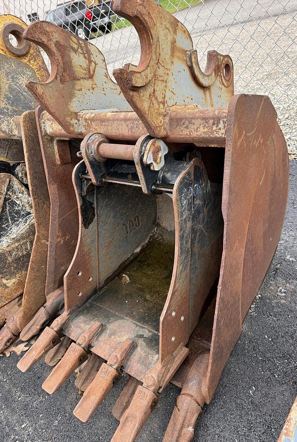 Used 2008 KUBOTA KX080-3