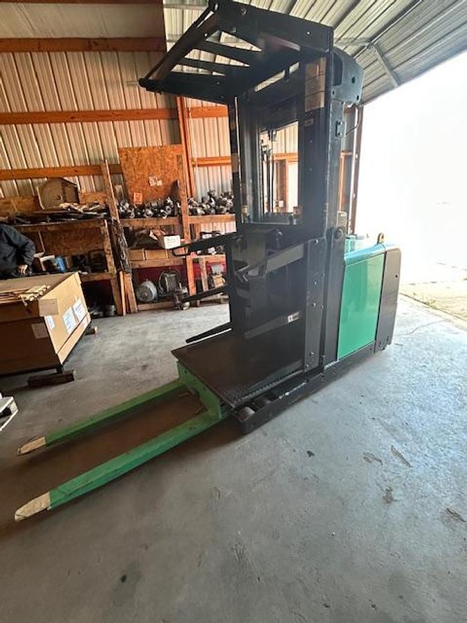 Used 2012 MITSUBISHI EOP15HN2