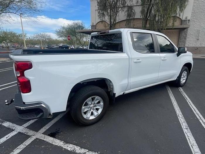 Used 2022 CHEVROLET Silverado 1500 LT (2WD)