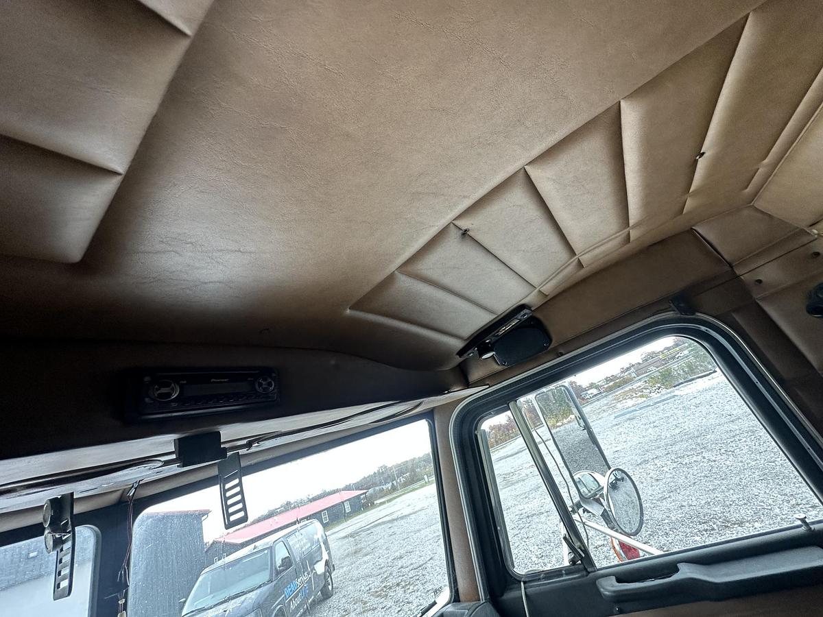 Used 1998 PETERBILT 379