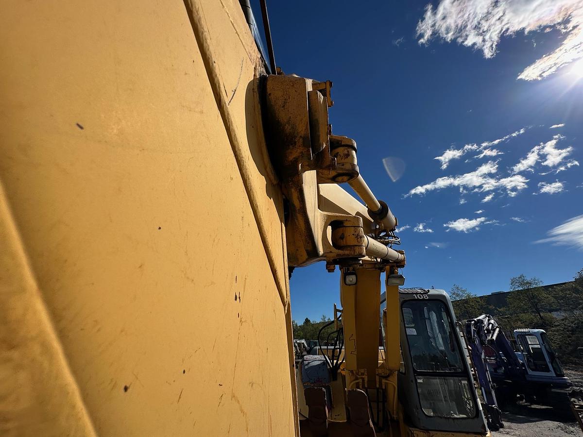 Used 1996 KOMATSU PC128UU-1