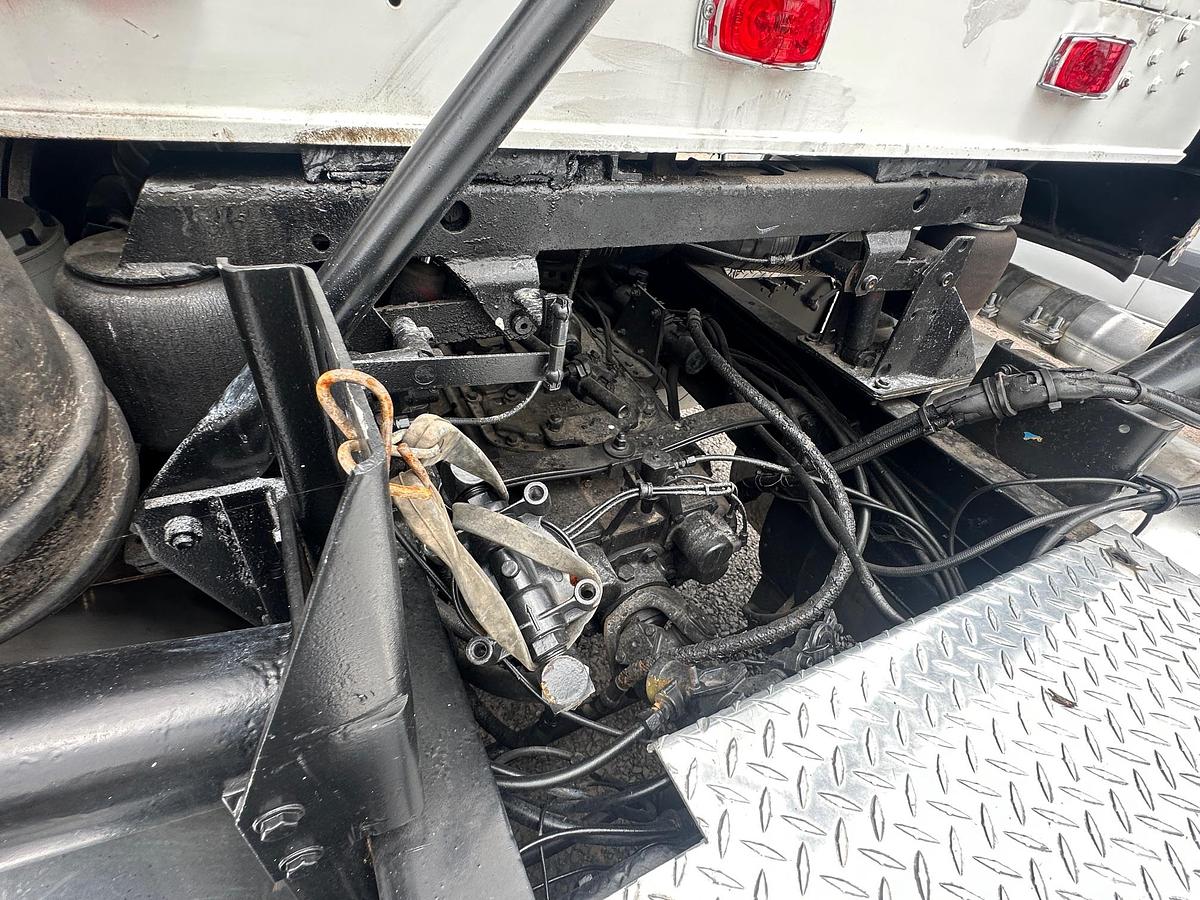 Used 1984 KENWORTH K100 AeroDyne