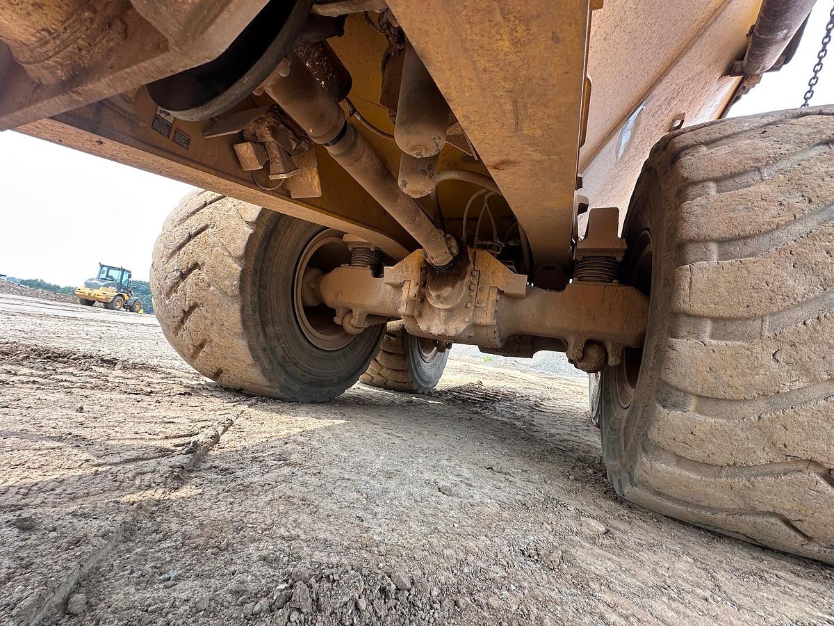 Used 2014 DEERE 460E Off Road Dump