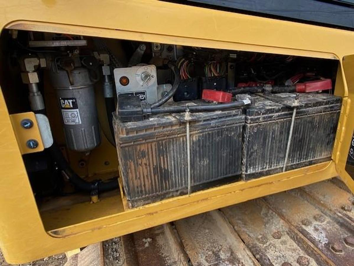 Used 2021 CATERPILLAR D3 LGP