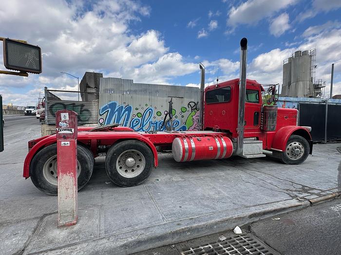 Used 2008 PETERBILT 389