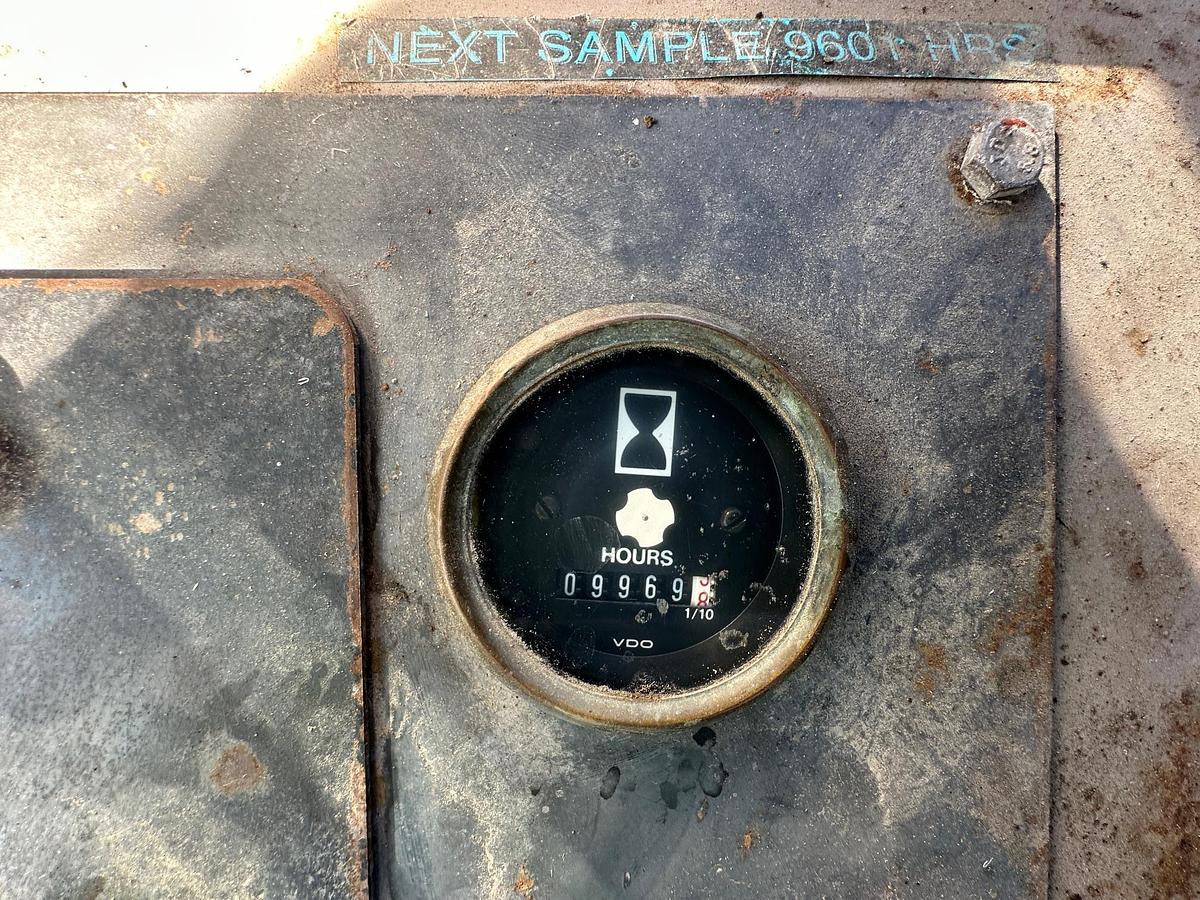 Used 1992 DEERE 444E