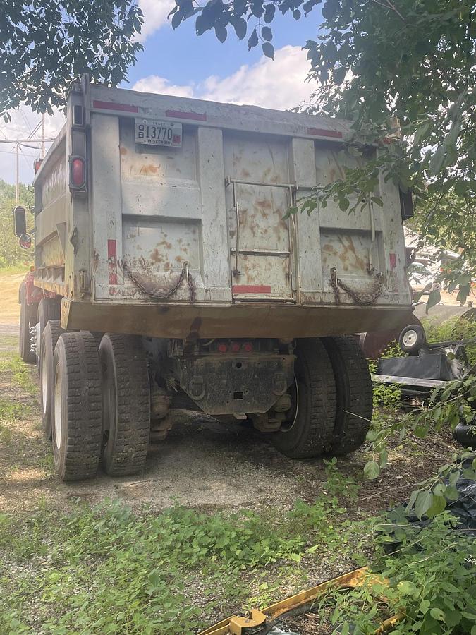 Used 1995 MACK RD688S