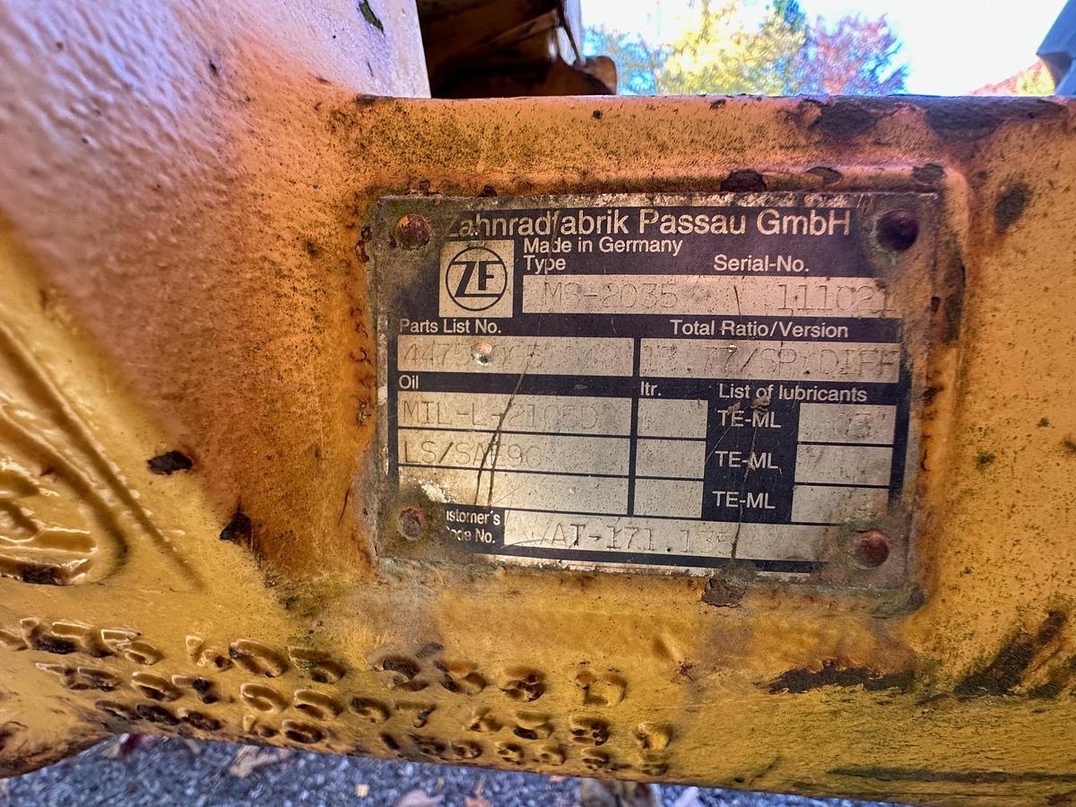 Used 2000 DEERE 410E