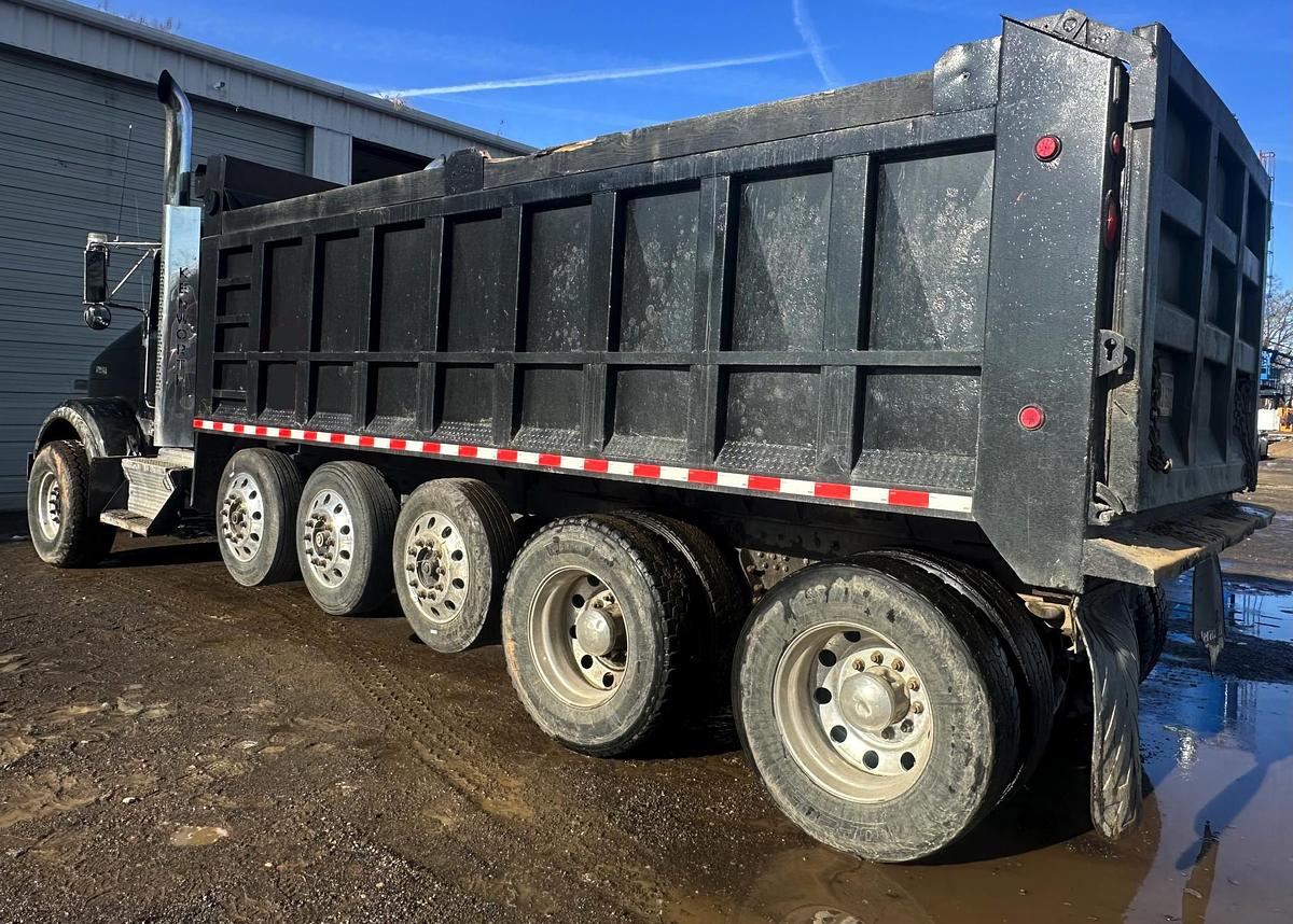 Used 2006 KENWORTH T800