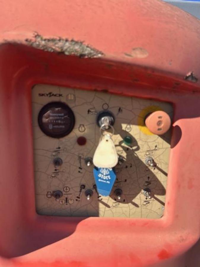 Used 2013 SKYJACK SJ46AJ