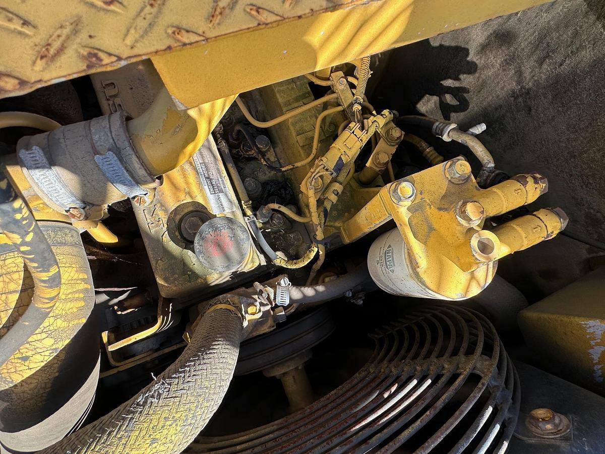 Used 1996 KOMATSU PC128UU-1