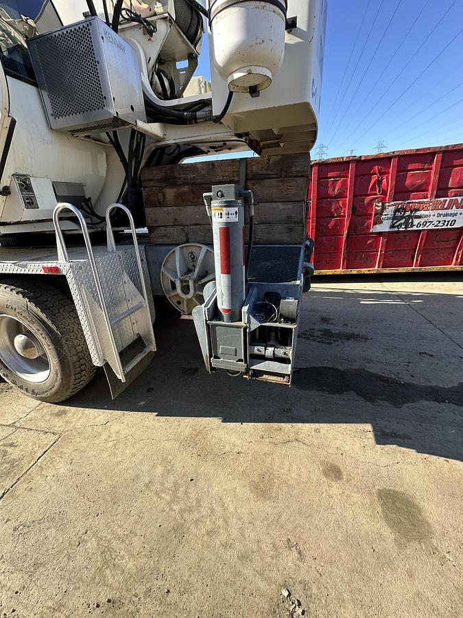 Used 2012 TEREX T 340