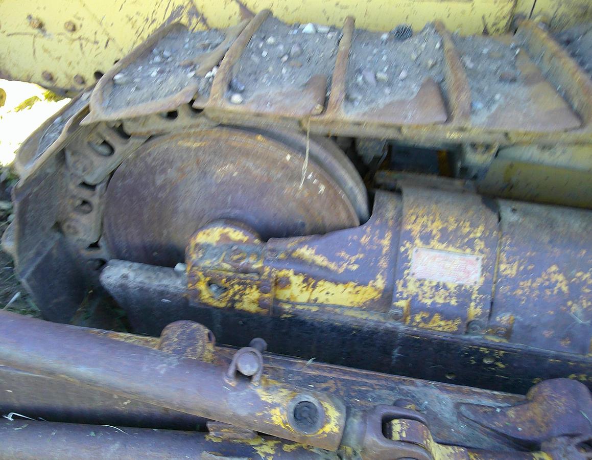 Used 1984 CATERPILLAR D4E