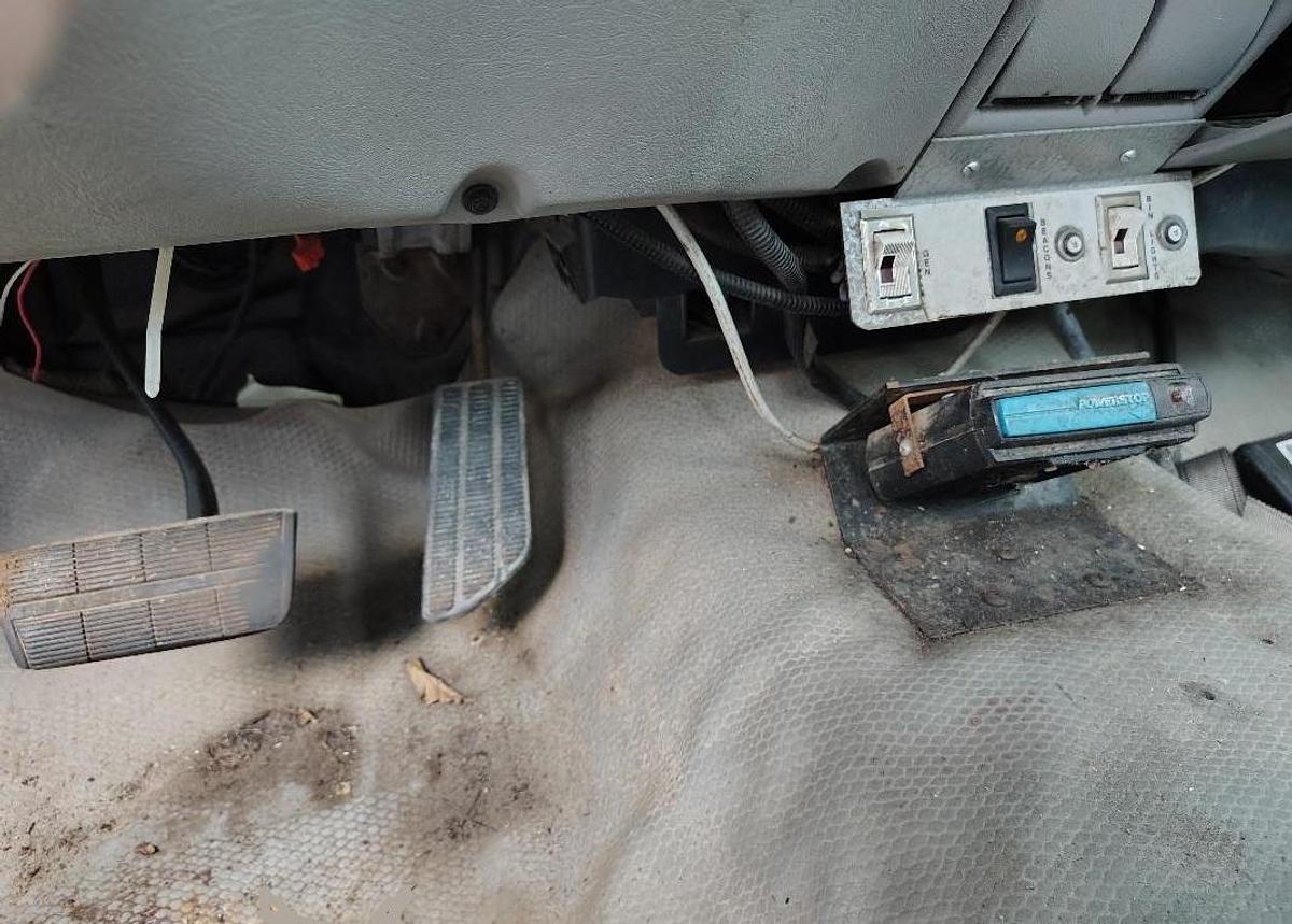 Used 2001 CHEVROLET 3500