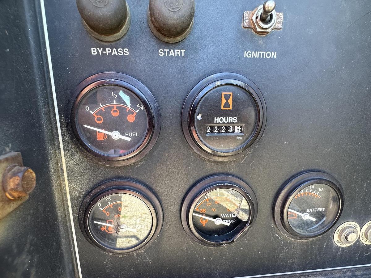 Used 1995 LEROI Q185JD-E